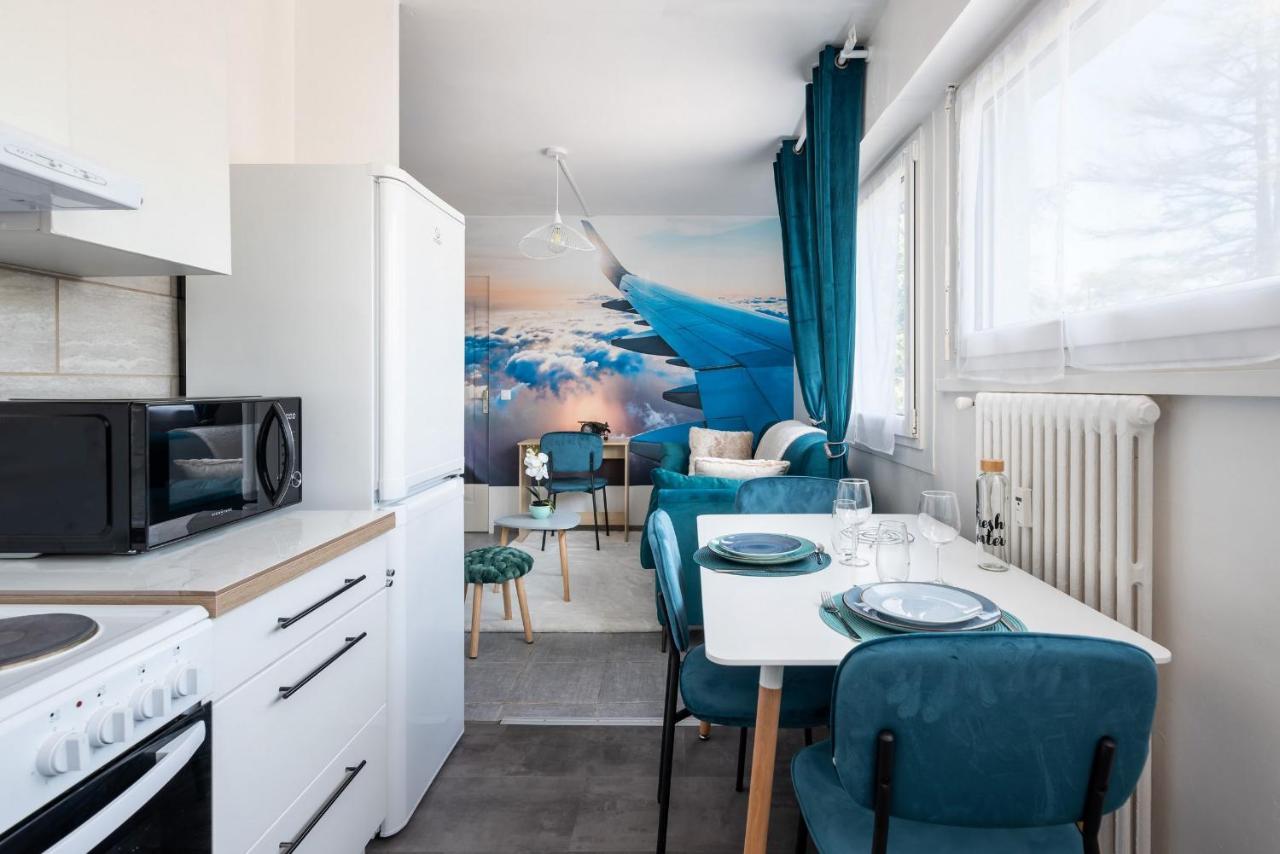 Ferienwohnung In The Sky - Casa Vostra - Caution 800 Eur & Id Requises - Ambilly Proche Tramway-Frontiere Exterior foto